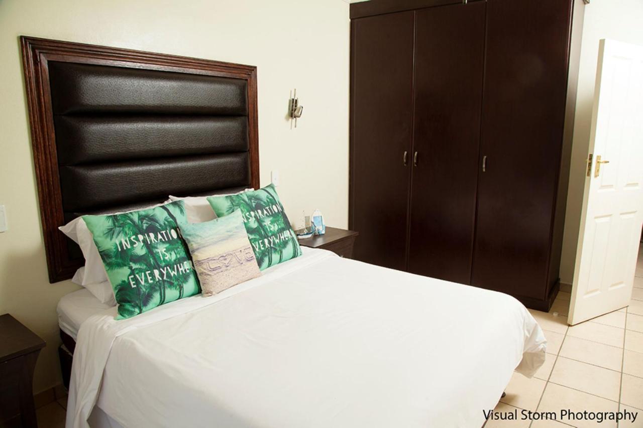 Palm Valley Inn And Day Spa Hartbeespoort Extérieur photo