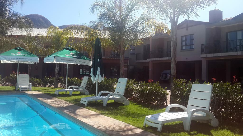 Palm Valley Inn And Day Spa Hartbeespoort Extérieur photo