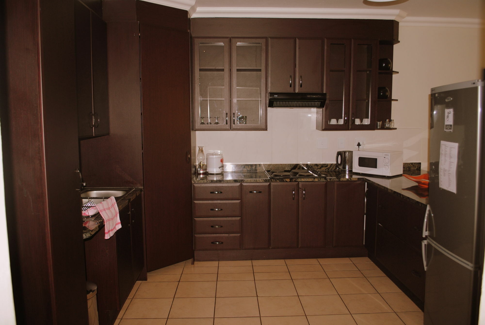 Palm Valley Inn And Day Spa Hartbeespoort Extérieur photo